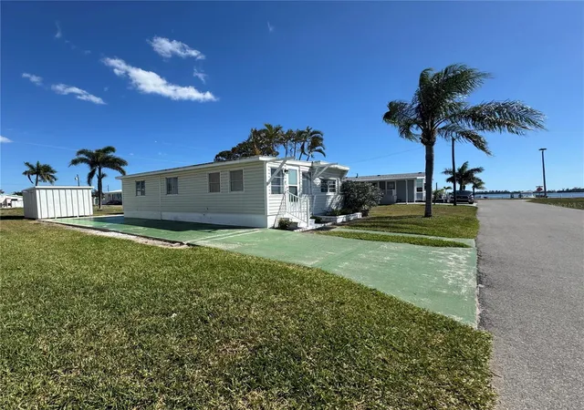 Homes for sale in Bradenton, FL | 8 6Th St, Bradenton, FL 34210 | MLS# A4689687