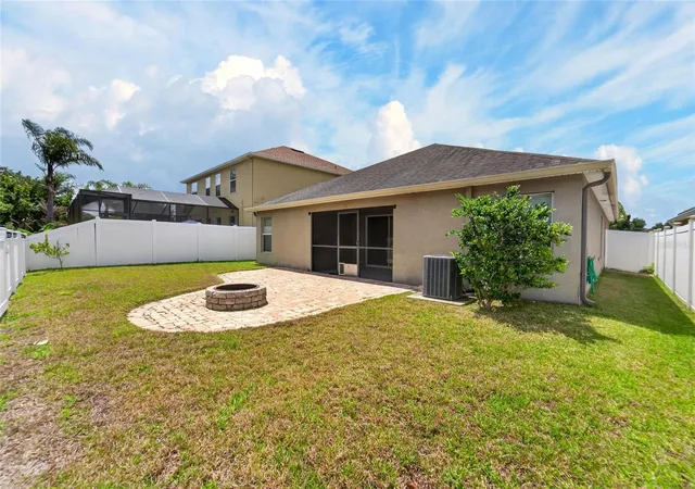 Photo 3 of Sale Pending at 13214 Royal Pines Ave, Riverview, FL 33579 | MLS# TB8496727 | Listing updated on 2026-08-31