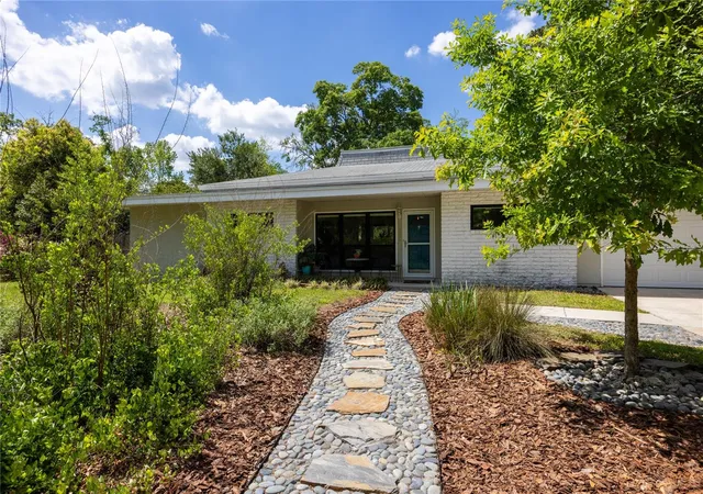 Photo 1 of Sale Pending at 5016 Nw 36th Street, Gainesville, FL 32605 | MLS# GC539367 | Listing updated on 2026-08-13