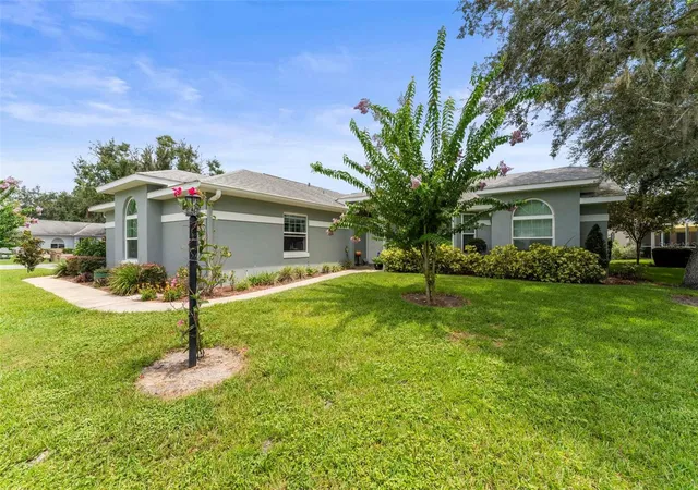 Photo 1 of Single family home for sale at 11218 Fountain Lake Blvd, Leesburg, FL 34788 | MLS# G5110917 | Listing updated on 2026-10-05