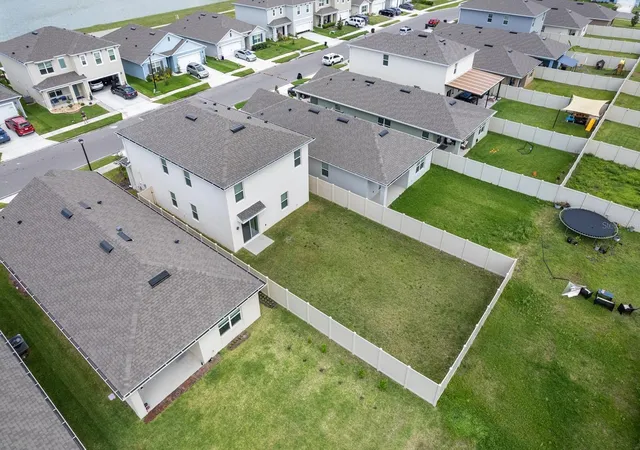 3rd image of 3524 Sungrove Cir, Sanford, FL 32771 | MLS# O6398389