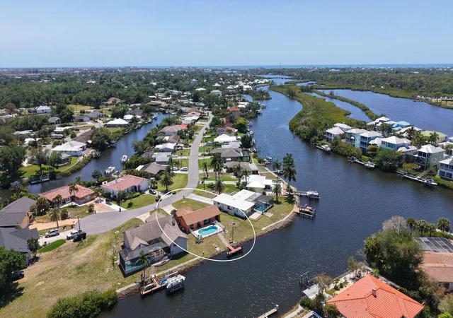 34th image of 723 Portia St N, Nokomis, FL 34275 | MLS# N6143875