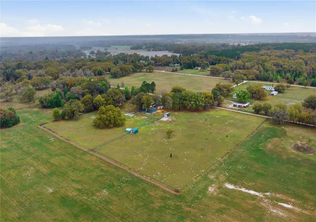 50th image of 18850 Se 12th Ln, Williston, FL 32696 | MLS# OM722612