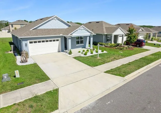 4th image of 5235 Mahogany Dr, Mount Dora, FL 32757 | MLS# S5147689