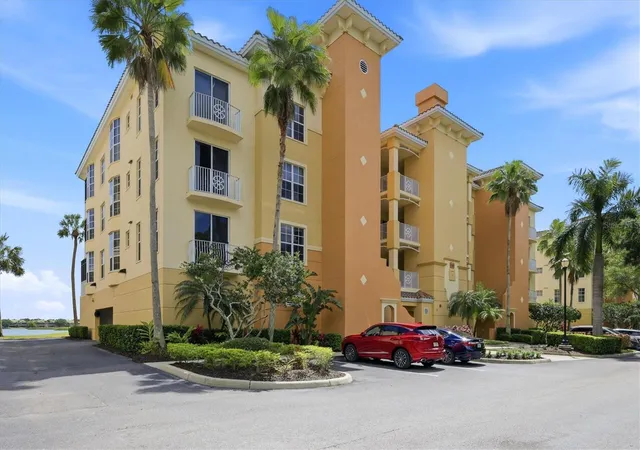 2nd image of 6360 Watercrest Wy #201, Lakewood Ranch, FL 34202 | MLS# A4689714