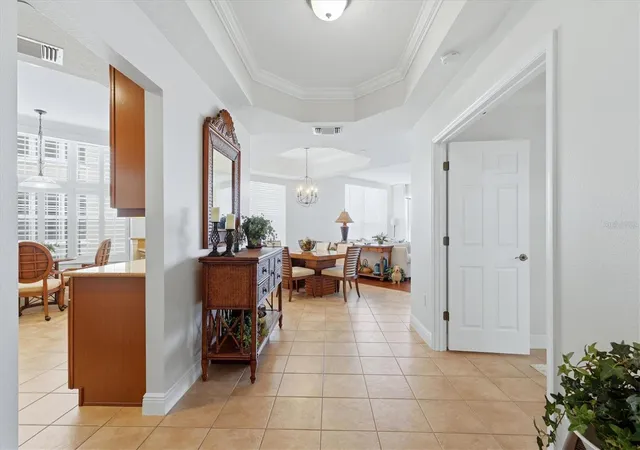 5th image of 6360 Watercrest Wy #201, Lakewood Ranch, FL 34202 | MLS# A4689714
