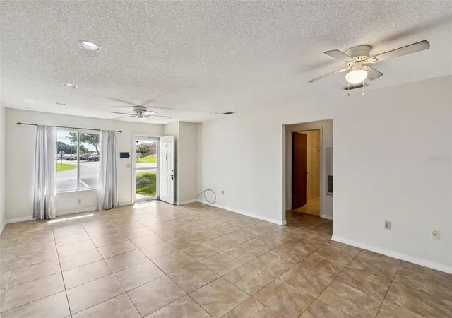 Homes for sale in Tavares, FL | 30213 Tavares Ridge Blvd #30213, Tavares, FL 32778 | MLS# O6398431