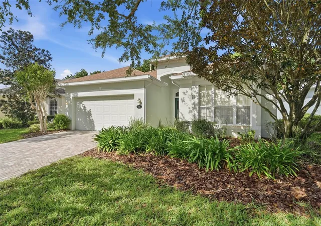 1st image of 115 Avenham Dr, Deland, FL 32724 | MLS# V4948460