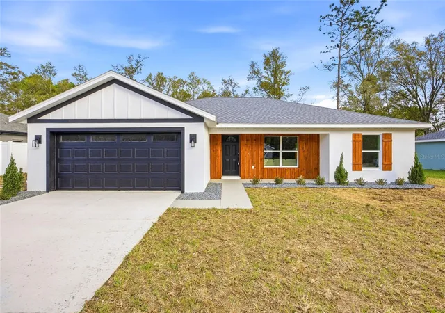 1st image of 2116 W Beach Plum Dr, Citrus Springs, FL 34434 | MLS# OM722621