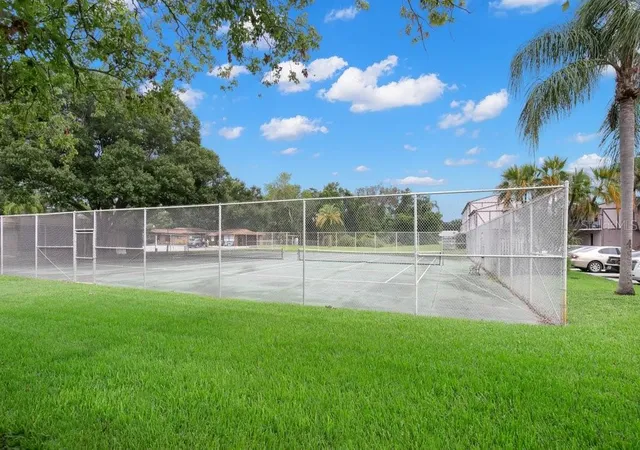 Listing Photo 2 - Condo for sale in building located at 1147 King Arthur Ct, Dunedin, FL 34698 - Unit #204