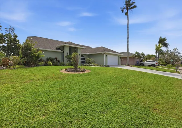 Photo 3 of Single family home for sale at 5207 86th Street Ct W, Bradenton, FL 34210 | MLS# A4689729 | Listing updated on 2026-10-11