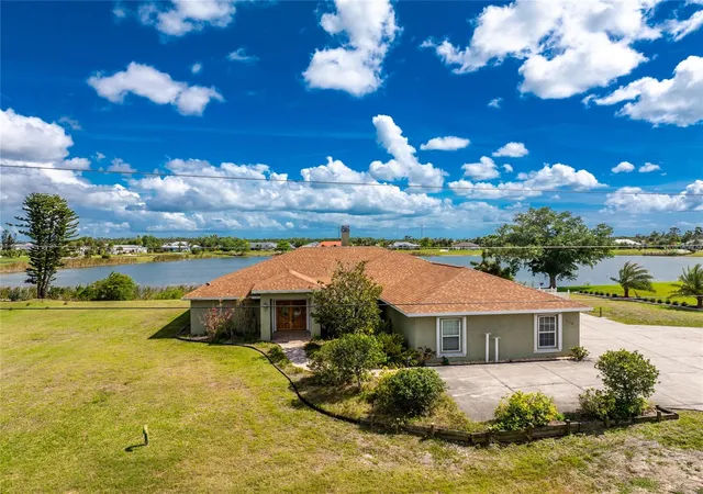 Photo 1 of Single family home for sale at 7110 San Casa Dr, Englewood, FL 34224 | MLS# O6398458 | Listing updated on 2026-08-31