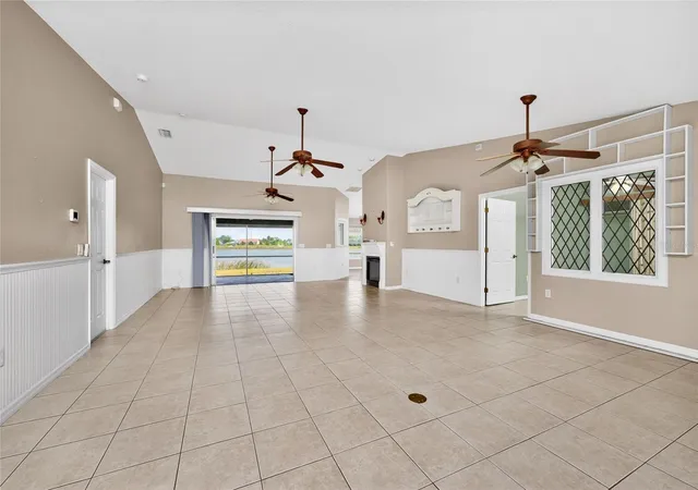 Photo 3 of Single family home for sale at 7110 San Casa Dr, Englewood, FL 34224 | MLS# O6398458 | Listing updated on 2026-08-31
