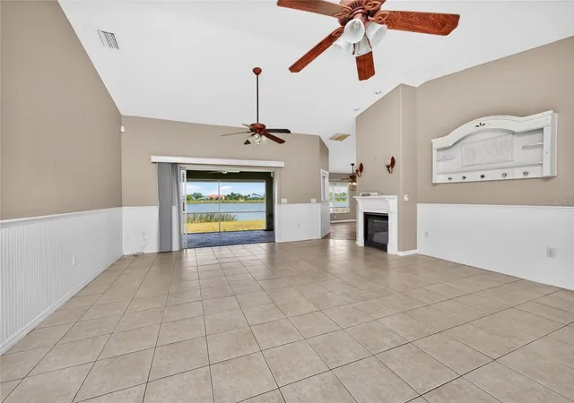 Photo 4 of Single family home for sale at 7110 San Casa Dr, Englewood, FL 34224 | MLS# O6398458 | Listing updated on 2026-08-31