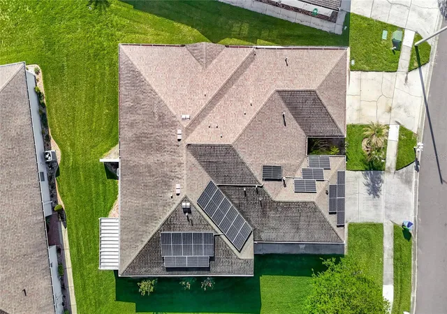 3rd image of 1931 Sassafras Dr, Wesley Chapel, FL 33543 | MLS# O6398460