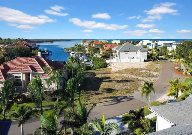 5th image of 962 Symphony Isles Blvd, Apollo Beach, FL 33572 | MLS# OM722629