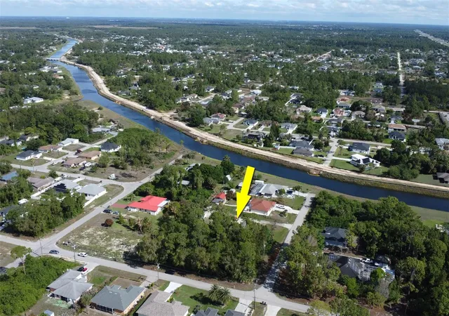 Photo 2 of Land for sale at 1103 Dorothy Ave N, Lehigh Acres, FL 33971 | MLS# O6398462 | Listing updated on 2026-10-05