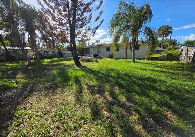 Homes for sale in Holly Hill, FL | 563 Martha Dr, Holly Hill, FL 32117 | MLS# V4948463