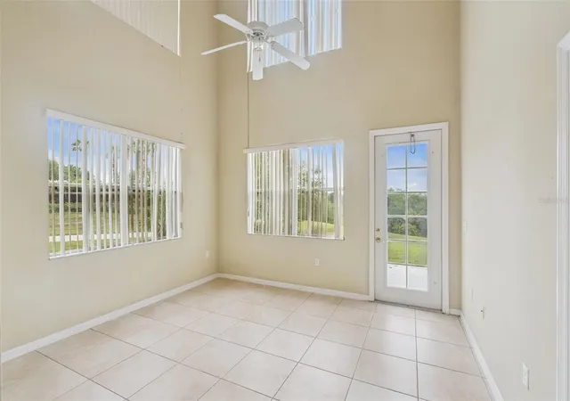 3rd image of 722 Chacall Loop, Mount Dora, FL 32757 | MLS# O6398482