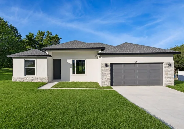 Photo 1 of Single family home for sale at 630 Marion Oaks Blv, Ocala, FL 34473 | MLS# OM722641 | Listing updated on 2026-10-07