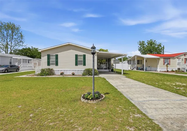 2nd image of 373 Dolores Blvd, Deland, FL 32724 | MLS# V4948467