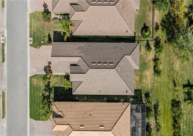 4th image of 2121 6Th St E, Palmetto, FL 34221 | MLS# TB8496887