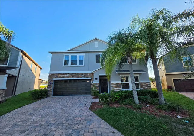 Photo 1 of Single family home for sale at 19417 Paddock View Dr, Tampa, FL 33647 | MLS# TB8496889 | Listing updated on 2026-10-05