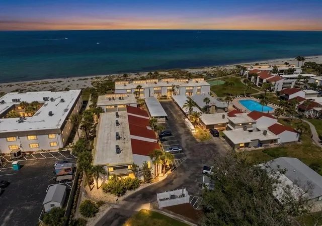 1st image of 500 Park Blvd S #106, Venice, FL 34285 | MLS# N6143882