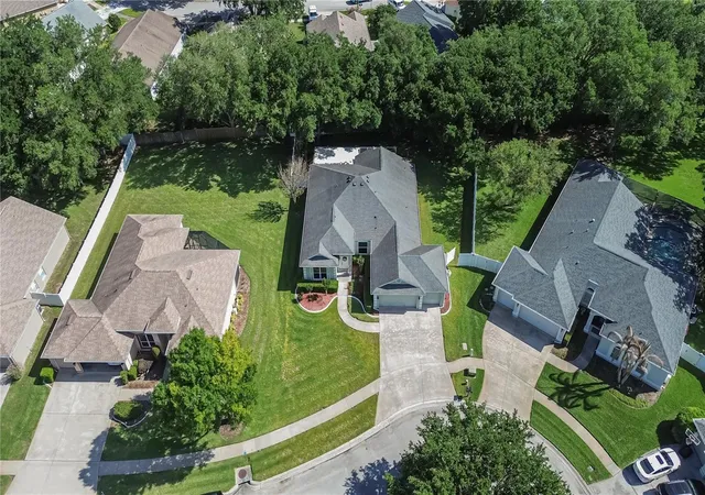 Homes for sale in Valrico, FL | 4810 Water Lark Wy, Valrico, FL 33596 | MLS# TB8496904