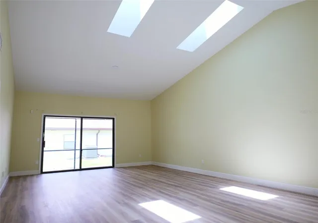 20th image of 2317 Sun Valley Cir #2317, Winter Park, FL 32792 | MLS# O6398500