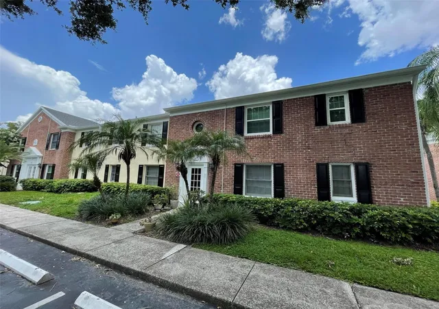 Photo 3 of Condo for sale at 13686 Orange Sunset Dr #201, Tampa, FL 33618 | MLS# TB8496914 | Listing updated on 2026-04-21