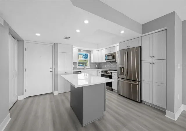 Photo 3 of Condo for sale at 4775 Cove Cir #103, St Petersburg, FL 33708 | MLS# O6398514 | Listing updated on 2026-10-12
