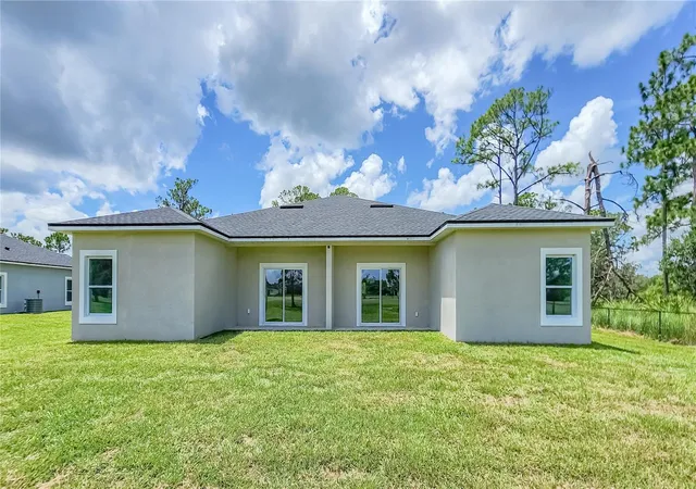 3rd image of 5245 Pebble Beach Dr, Sebring, FL 33872 | MLS# O6398526
