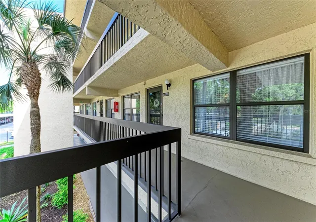 Photo 3 of Condo for sale at 625 30th Avenue W #G203, Bradenton, FL 34205 | MLS# A4689781 | Listing updated on 2026-07-30