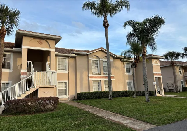 Photo 1 of Sale Pending at 13301 Fairway Glen Dr #104, Orlando, FL 32824 | MLS# O6398551 | Listing updated on 2026-09-03