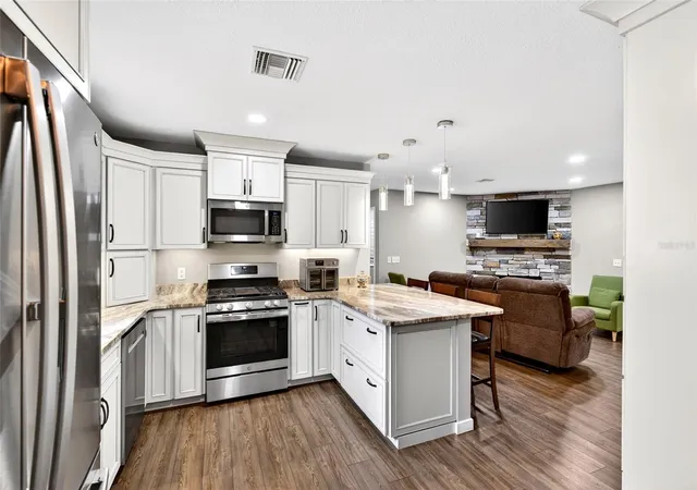3rd image of 14271 Ne 47Th Ave, Anthony, FL 32617 | MLS# OM722660
