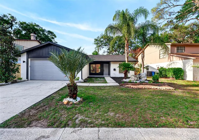 Homes for sale in Lutz, FL | 14841 Oak Vine Dr, Lutz, FL 33559 | MLS# TB8496970