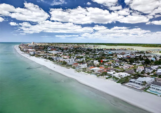 4th image of 16107 Gulf Blvd, Redington Beach, FL 33708 | MLS# TB8496971