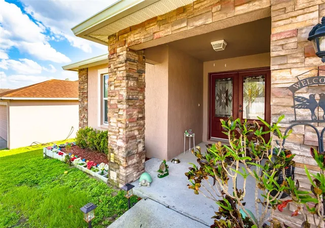Photo 3 of Single family home for sale at 215 Captain Hook Way, Davenport, FL 33837 | MLS# L4961056 | Listing updated on 2026-06-22
