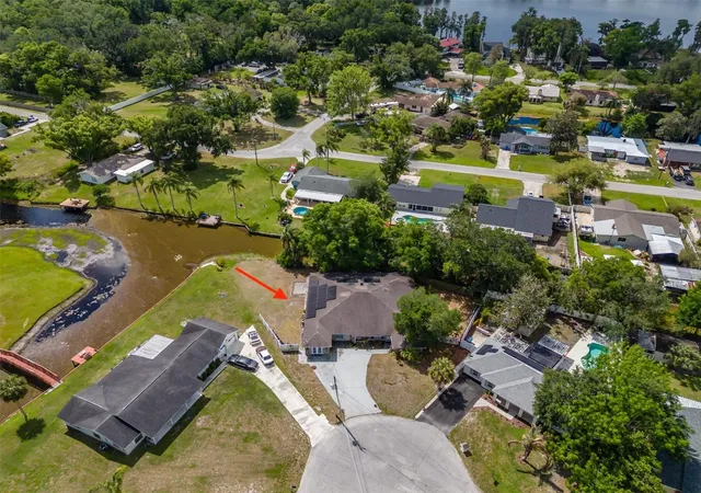 2nd image of 18853 Tracer Dr, Lutz, FL 33549 | MLS# TB8496978