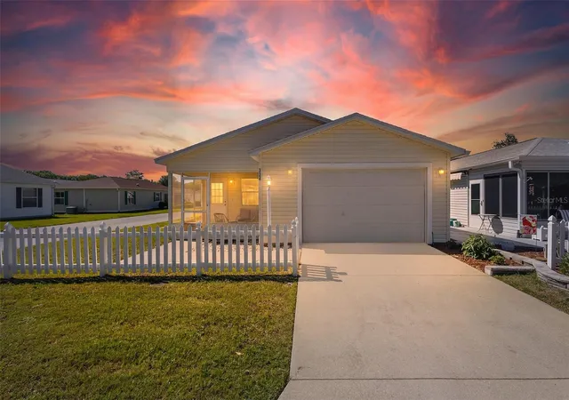 Homes for sale in The Villages, FL | 324 Emmalee Pl, The Villages, FL 32162 | MLS# G5110946