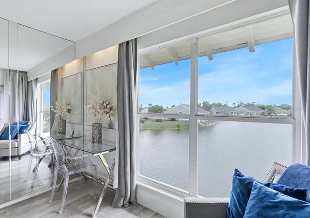 Photo 1 of Condo for sale at 972 Sandpiper Cir #972, Bradenton, FL 34209 | MLS# A4689807 | Listing updated on 2026-09-05