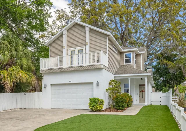 1st image of 901 Virginia Ave, Tarpon Springs, FL 34689 | MLS# TB8497027