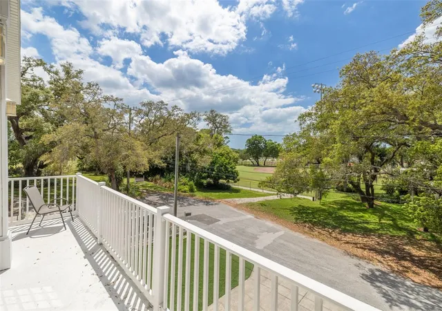 5th image of 901 Virginia Ave, Tarpon Springs, FL 34689 | MLS# TB8497027