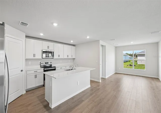 3rd image of 13135 Bending Creek Trl, Palmetto, FL 34221 | MLS# A4689826