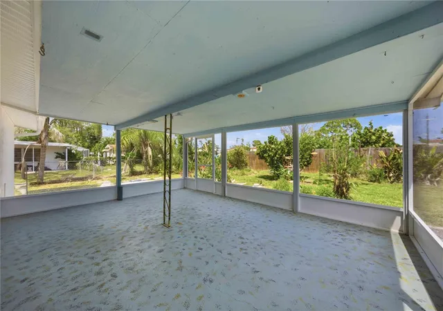 4th image of 917 Church St, Venice, FL 34285 | MLS# D6147025