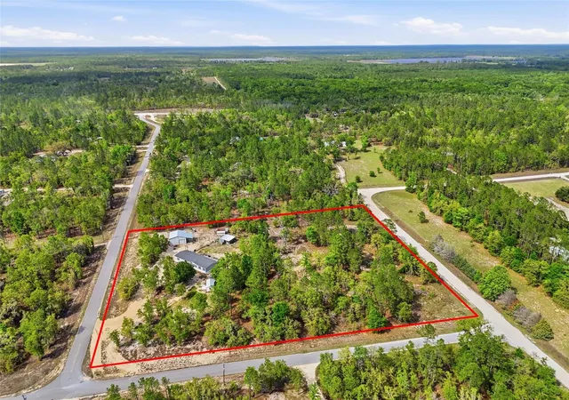Homes for sale in High Springs, FL | 2640 Ne 74th Ave, High Springs, FL 32643 | MLS# GC539395