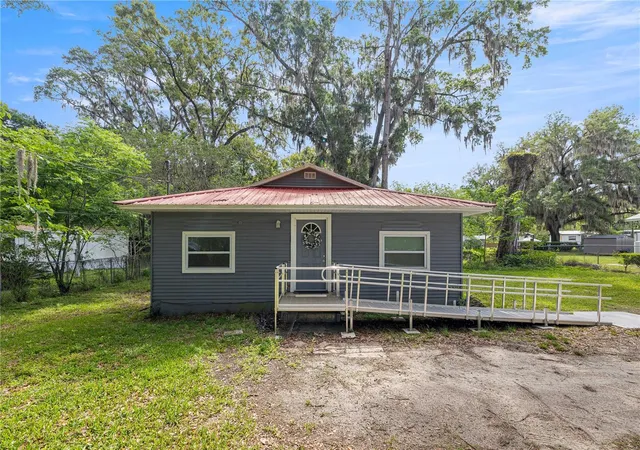 Photo 1 of Single family home for sale at 3331 Se 11th Avenue, Ocala, FL 34471 | MLS# OM722676 | Listing updated on 2026-06-09