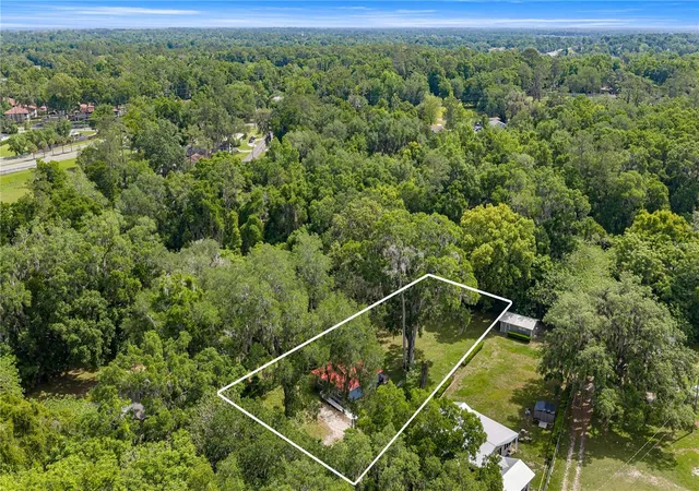 Photo 4 of Single family home for sale at 3331 SE 11th Avenue, Ocala, FL 34471 | MLS# OM722676 | Listing updated on 2026-06-09