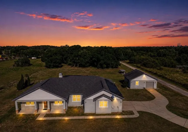 Photo 1 of Single family home for sale at 14805 Us 301 N, Parrish, FL 34219 | MLS# A4689842 | Listing updated on 2026-10-20